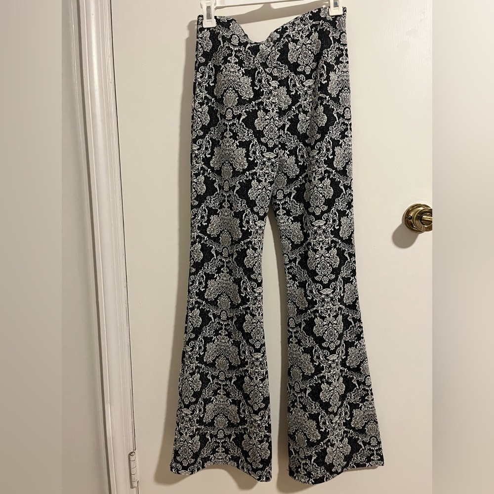 Brand new with tags, Chic Black and White Patterned Women's Flare Pants